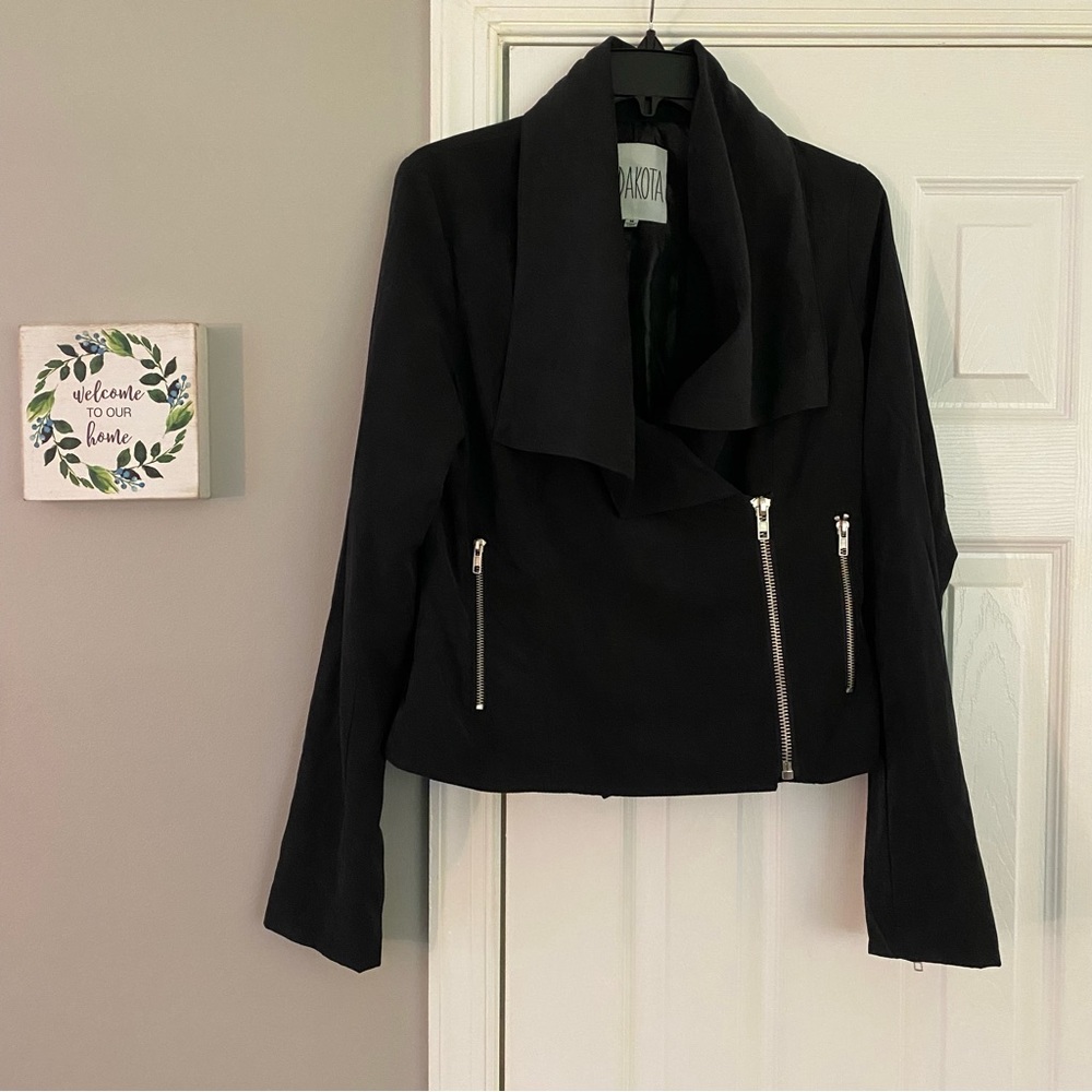 BB Dakota Faux Suede Black Asymmetrical
Jacket Medium Front Zip Up Moto